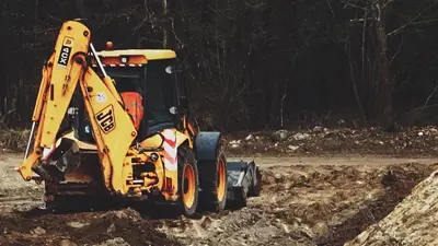 backhoe.jpg